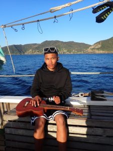 Tawhiti Hook with the Uke on board